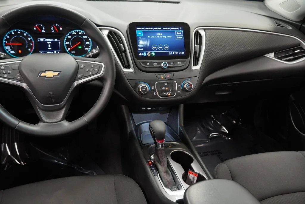 2023 Chevrolet Malibu RS - Photo 15