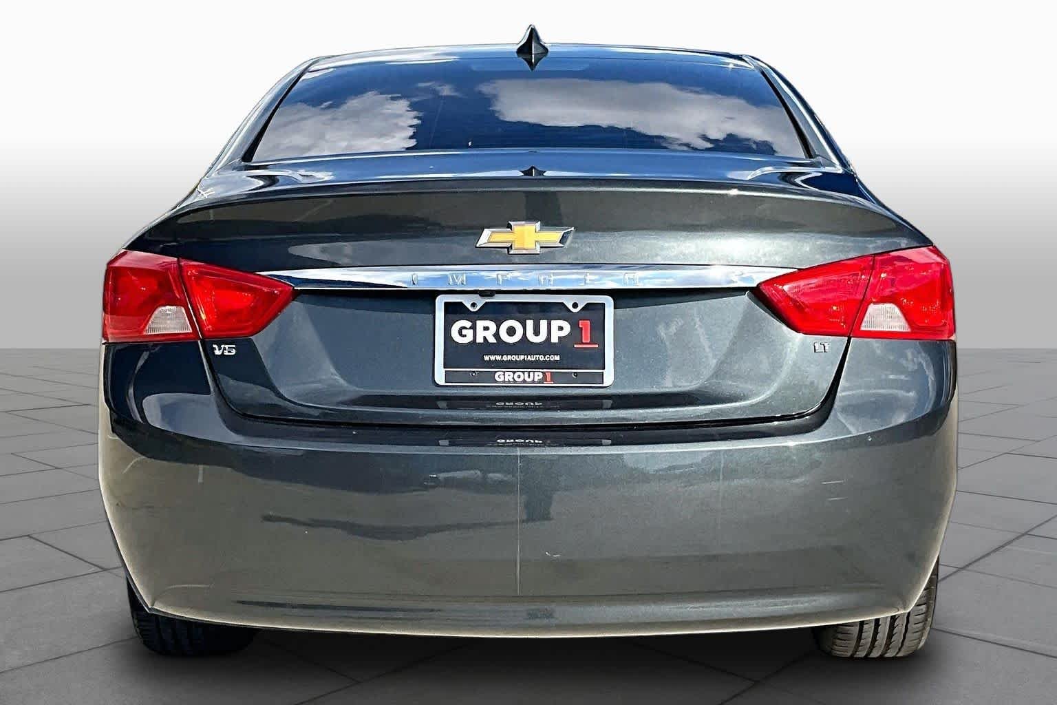 Used 2019 Nightfall Gray Metallic Chevrolet LT image 4