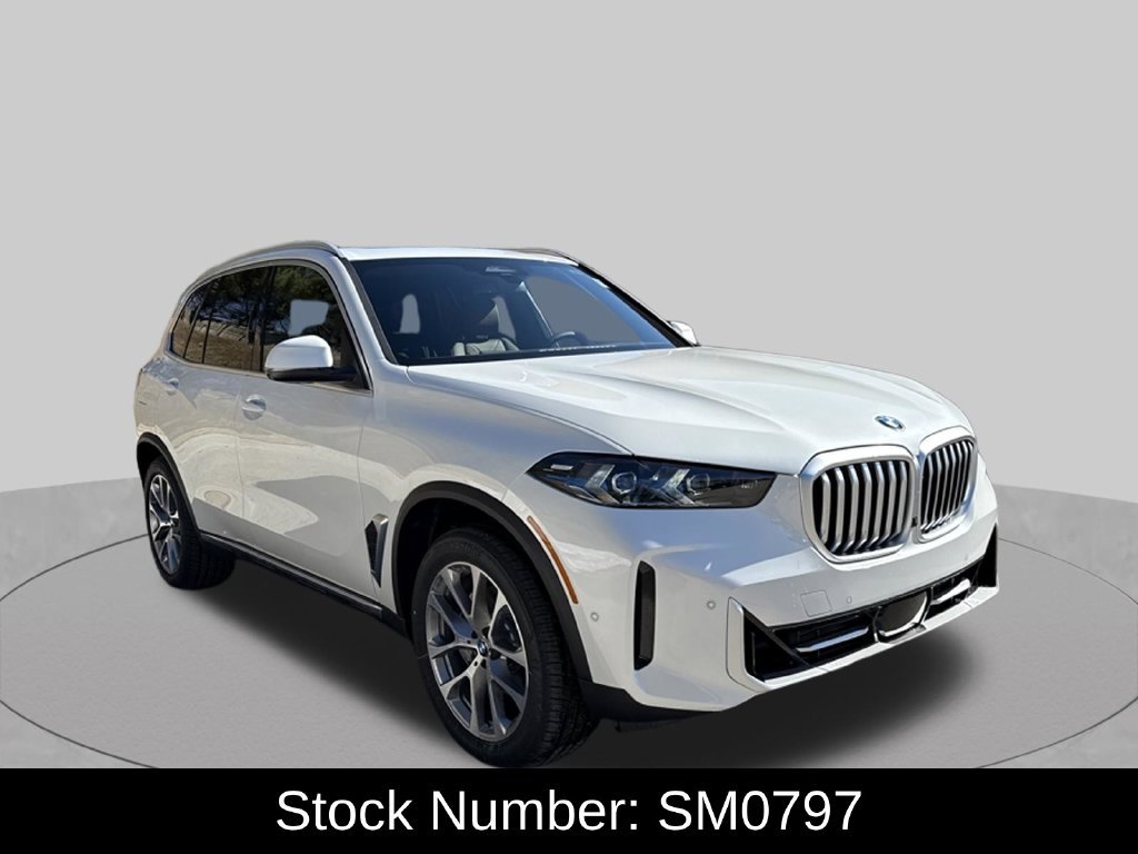 New 2026 White BMW xDrive40i image 7