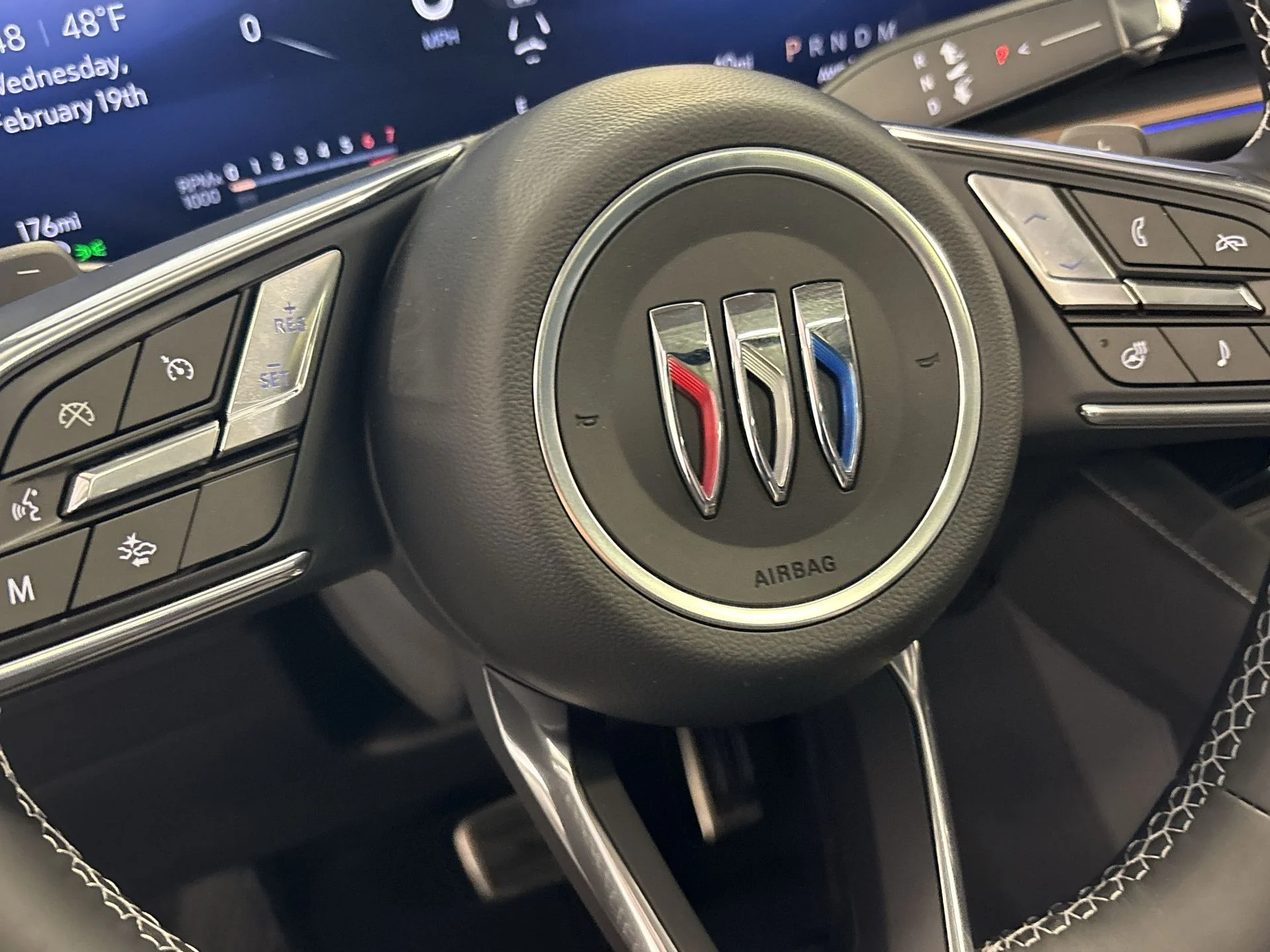 2025 Buick Envision Sport Touring - Photo 78
