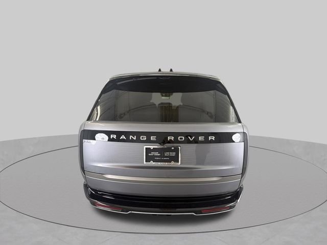 New 2026 Eiger Grey Land Rover SE image 6