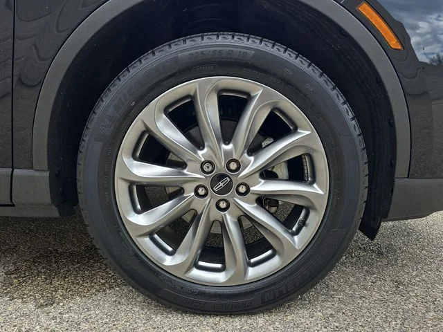 Certified Used 2022 Black Lincoln Standard image 41