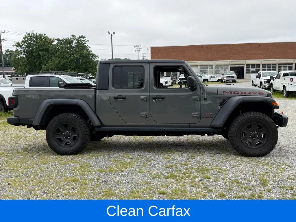 Used 2021 Gray Jeep Mojave image 3