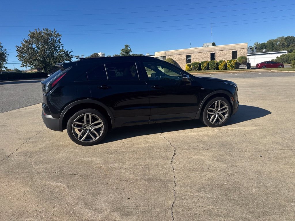 Used 2021 Black Cadillac Sport image 8