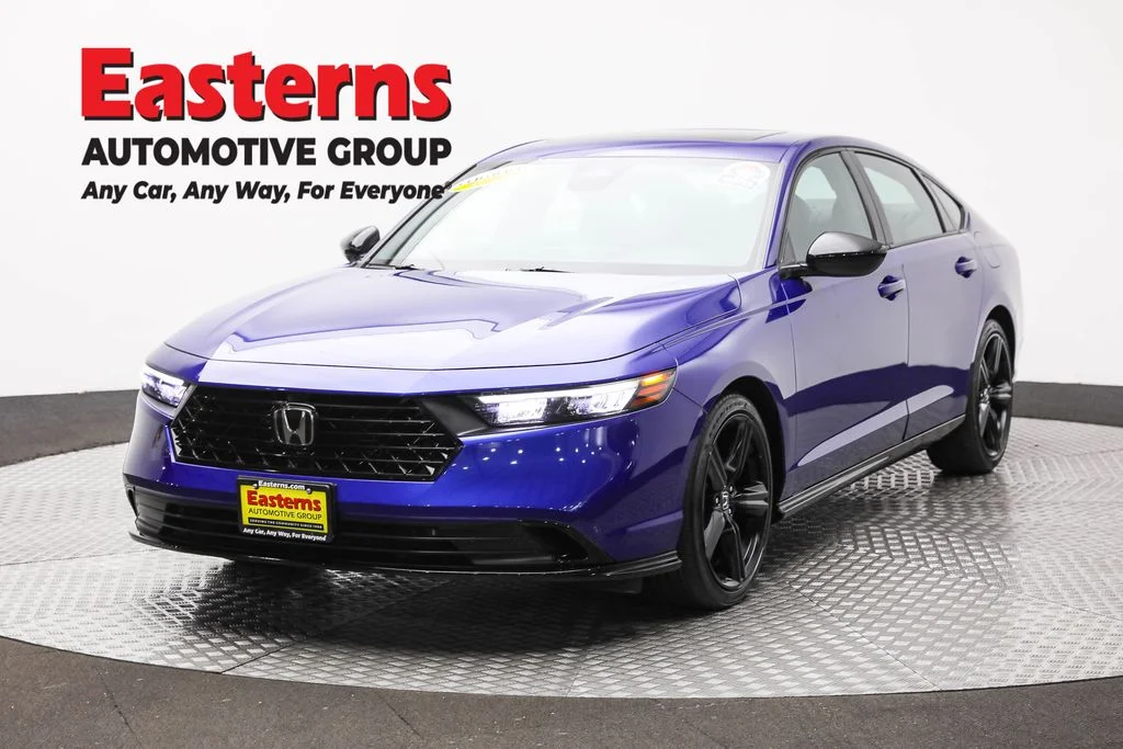 Used 2025 Blue Honda Sport-L image 1