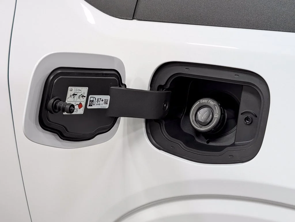 New 2026 Oxford White Ford XLT image 24