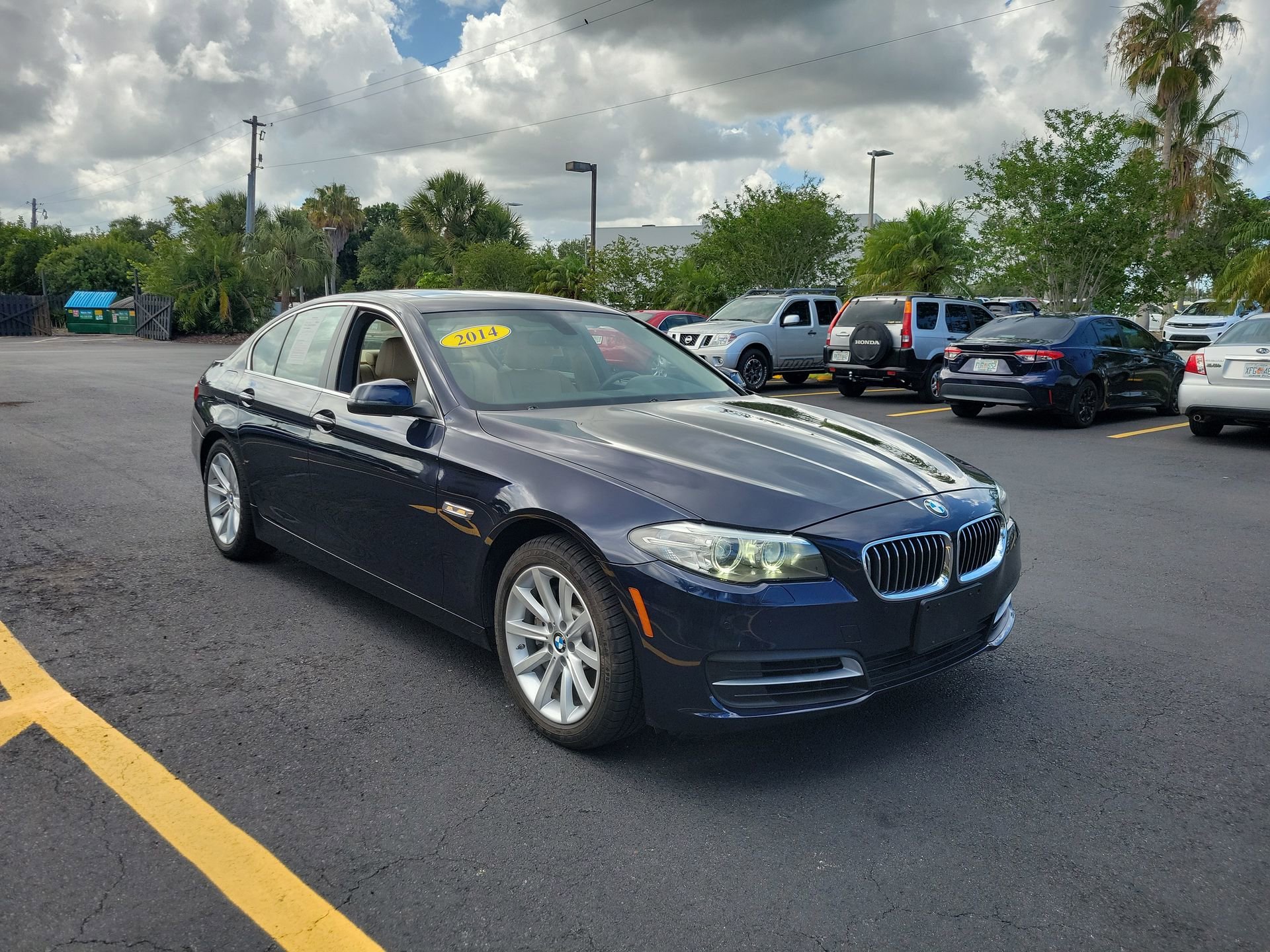 2014 BMW 5 Series 535i xDrive Sedan's photo