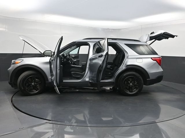 Used 2021 Silver Ford XLT image 40