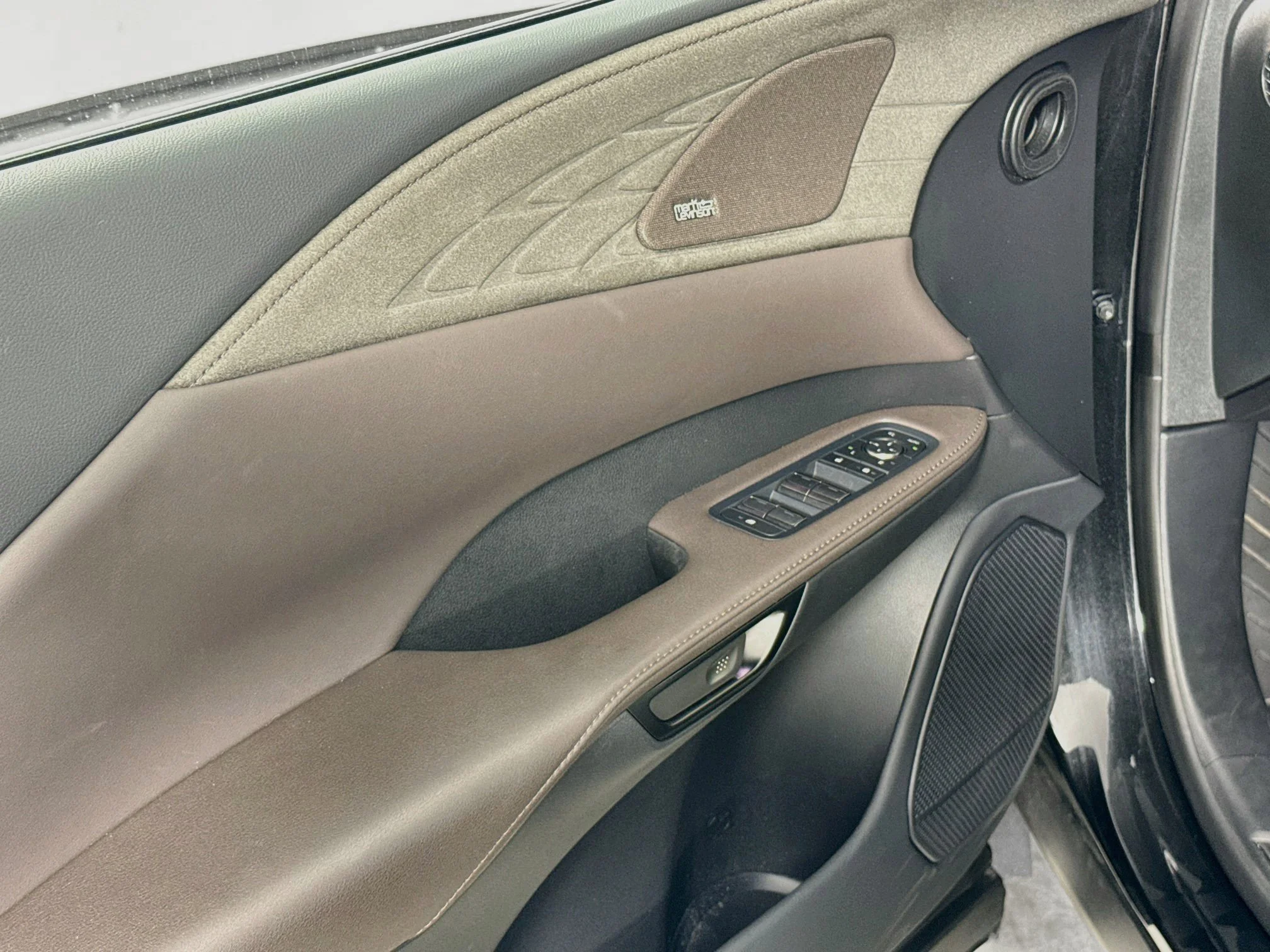 Certified Used 2025 CAVIAR Lexus 350h Luxury image 19