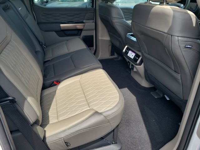 New 2026 Star White Metallic Tri-Coat Ford Platinum® image 21