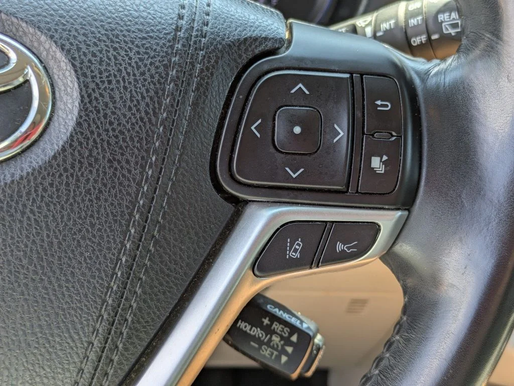Used 2018 White Toyota Limited image 25
