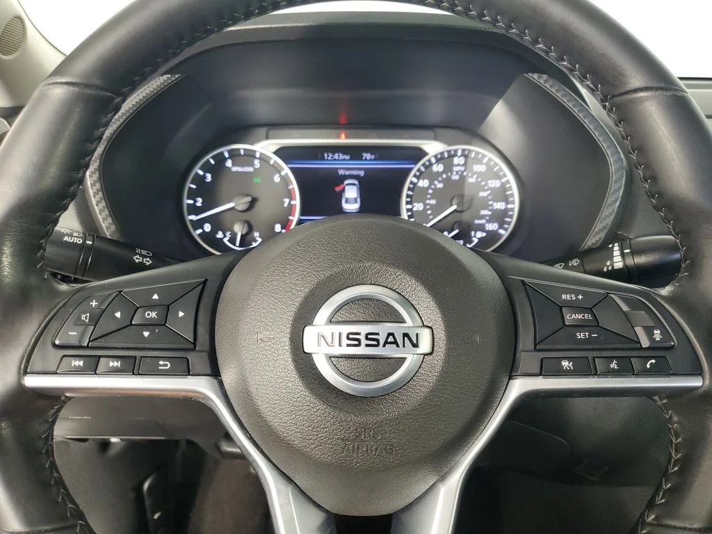 Used 2021 Silver Nissan SV image 22