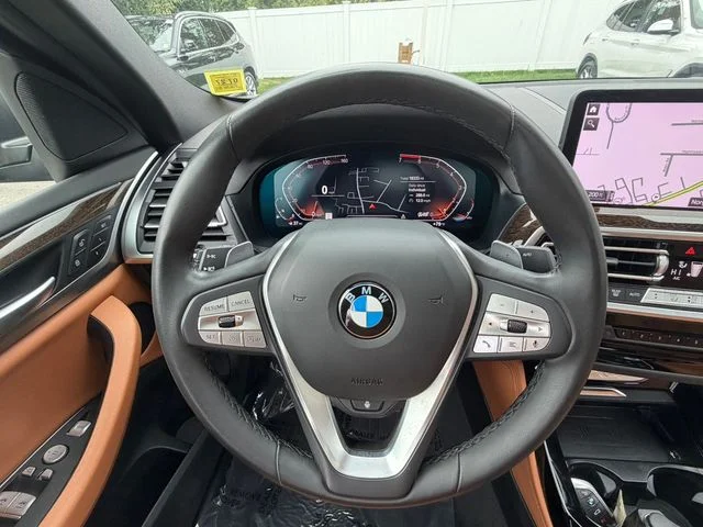 Used 2023 Jet Black BMW xDrive30i image 15