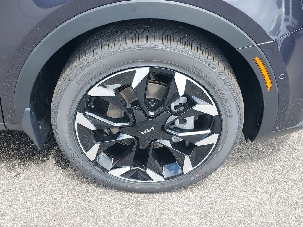 New 2026 Gray Kia SX image 10