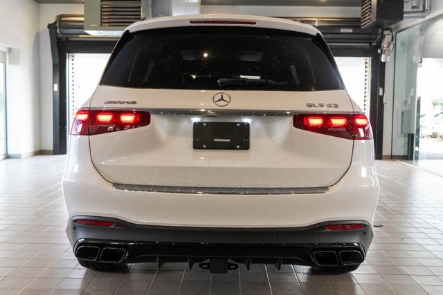 New 2026 MANUFAKTUR Moonlight White Metallic Mercedes-Benz GLS 63 AMG® image 49