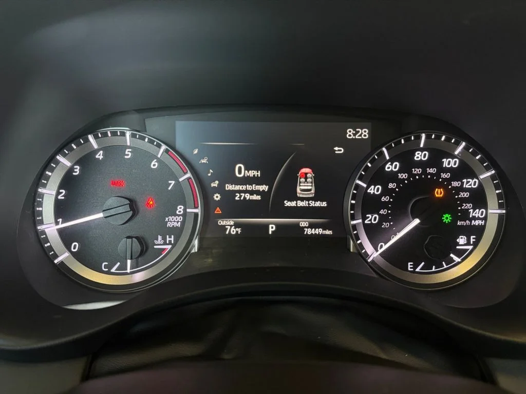 Used 2023 Beige Toyota XLE image 17