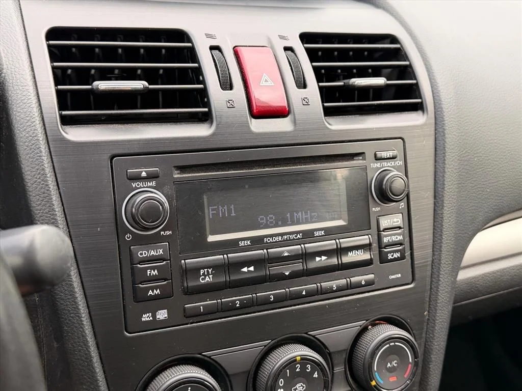 Used 2014 Red Subaru 2.0i Premium image 19
