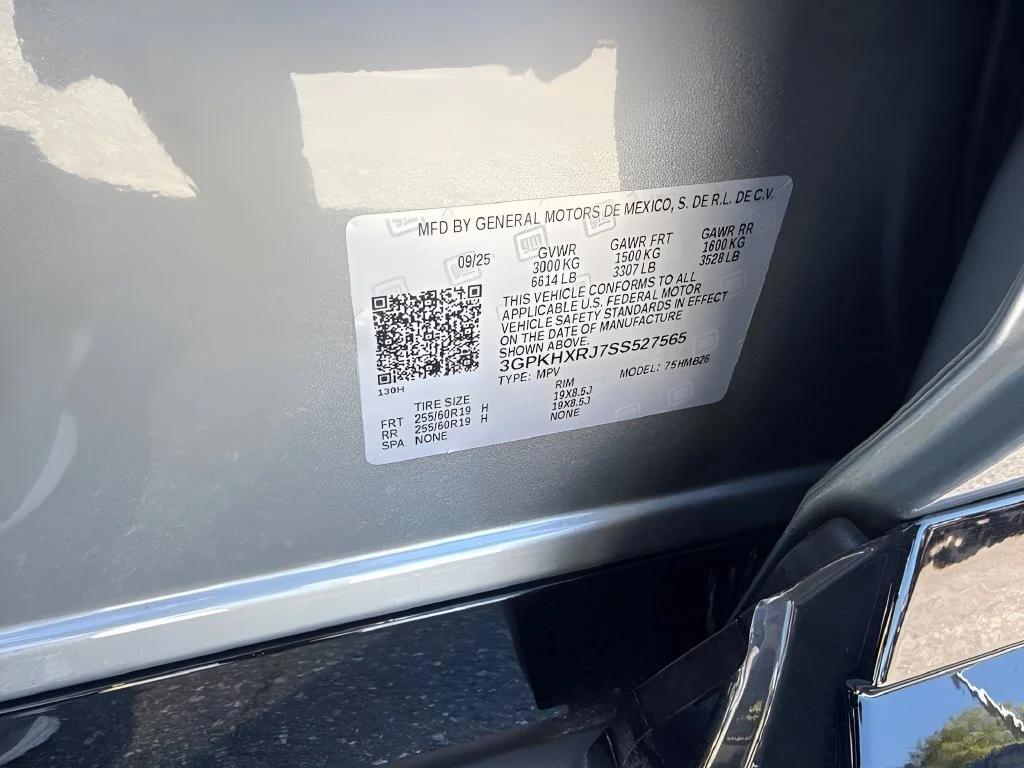 Used 2025 Silver Honda Touring image 32