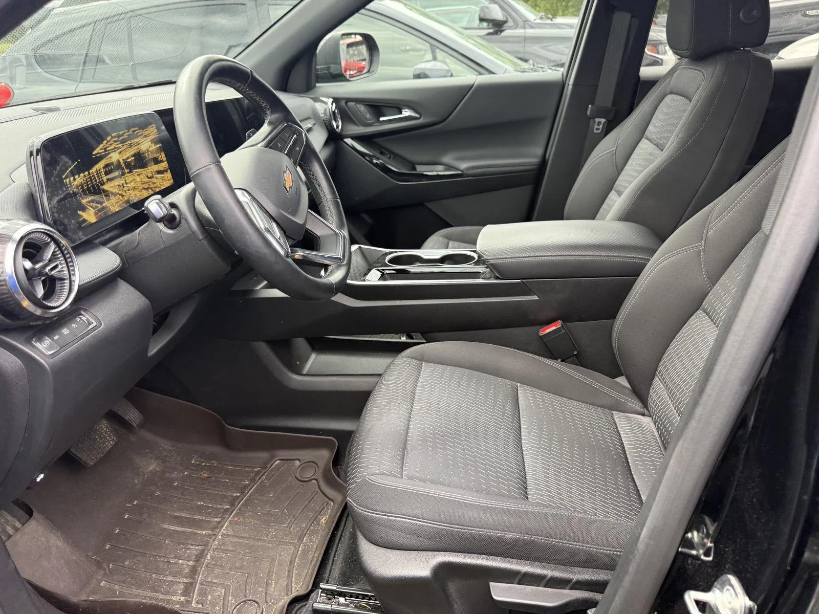 Used 2025 Mosaic Black Metallic Chevrolet LT image 9