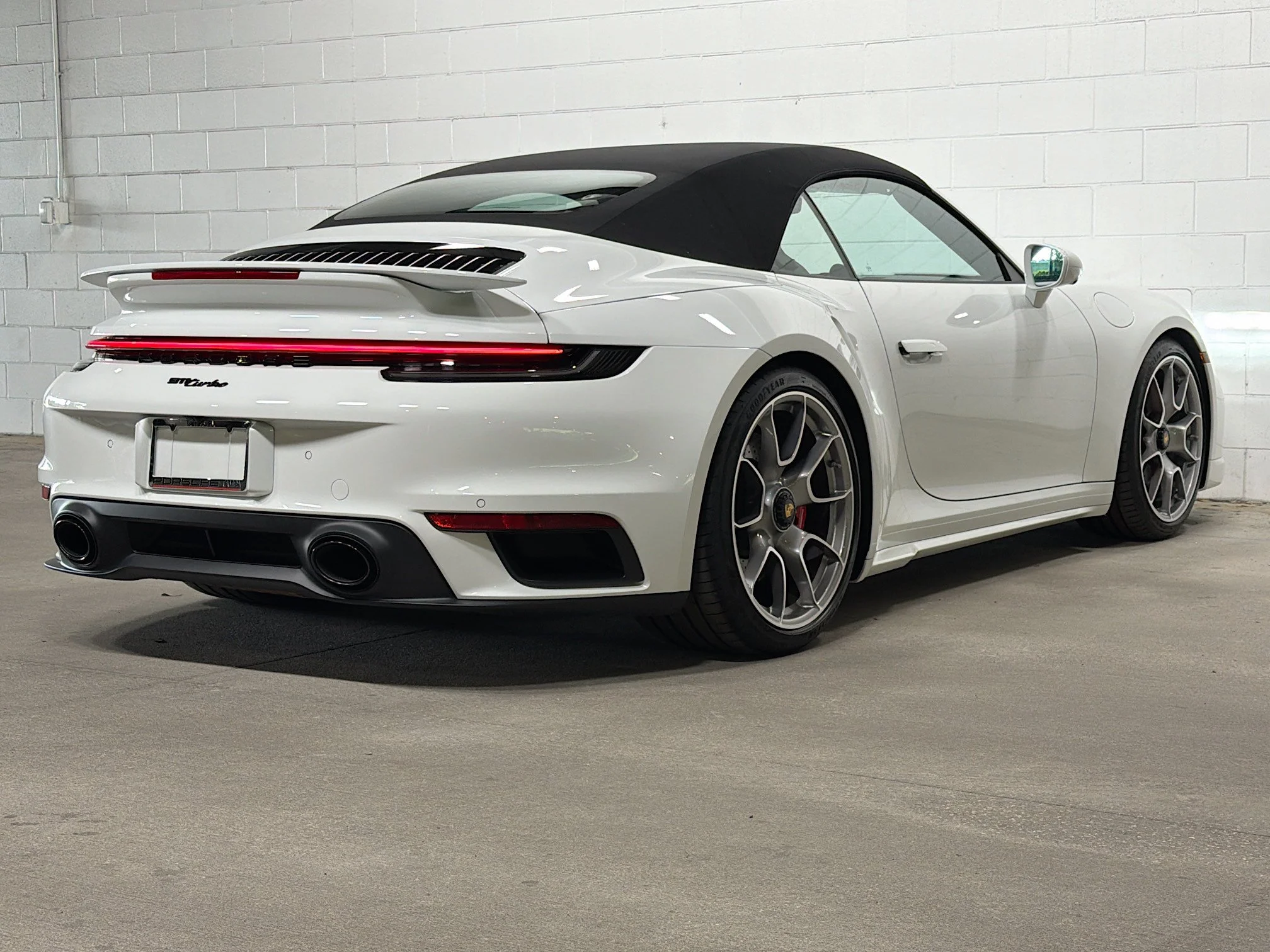 Certified Used 2024 White Porsche Turbo image 7