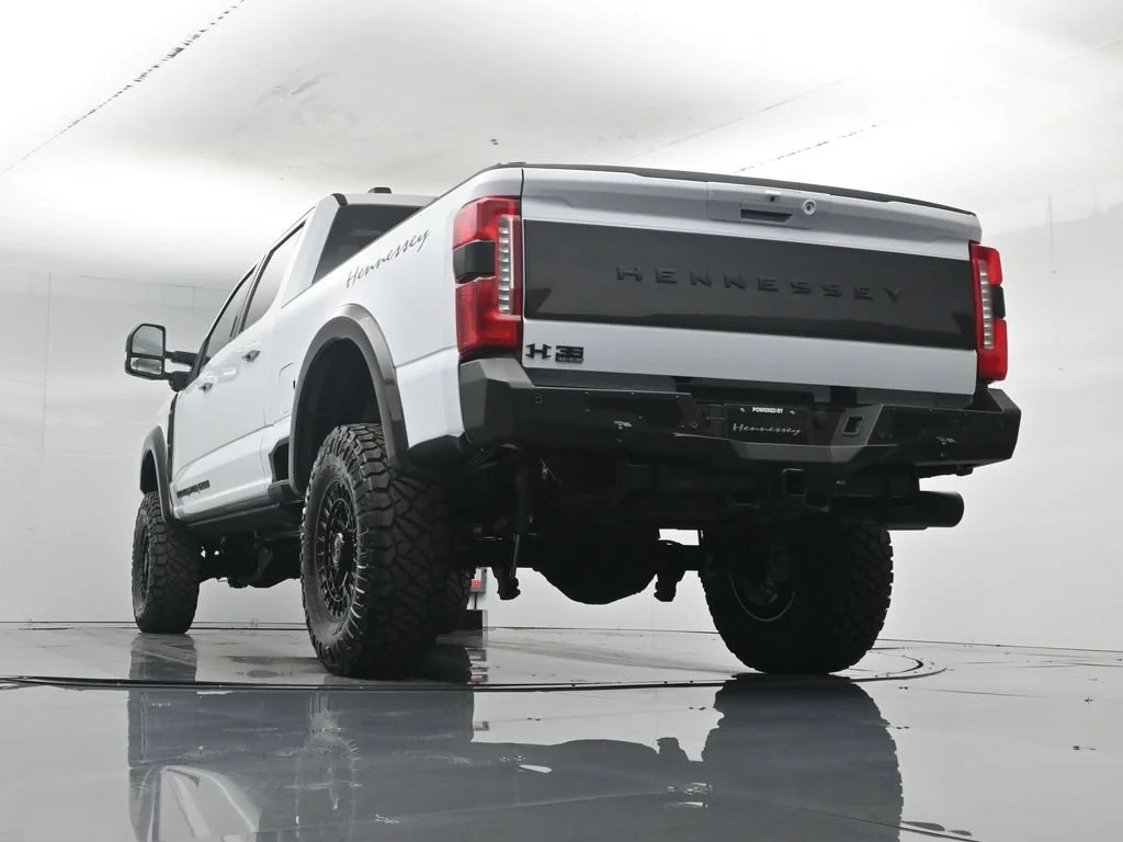 New 2026 Oxford White Ford Lariat image 52