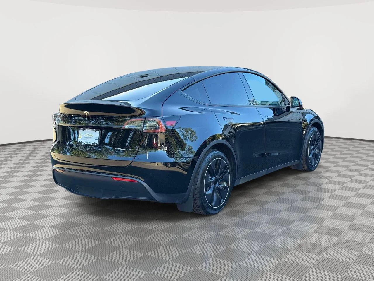 Used 2023 Solid Black Tesla Long Range Dual Motor All-Wheel Drive image 7
