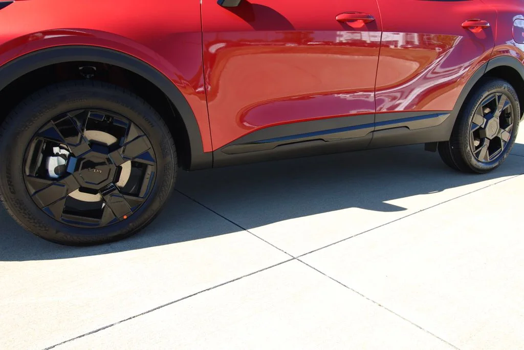 New 2026 Red Kia X-Line image 10