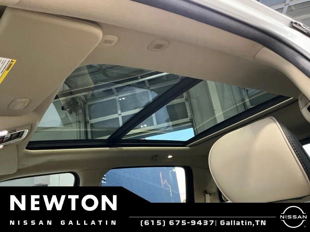 Used 2020 Bright White Clearcoat Ram Limited image 11