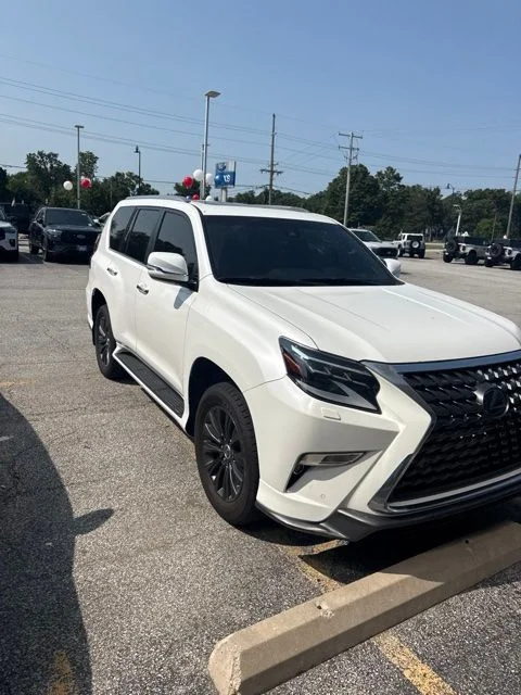 Certified Used 2020  Lexus 460 image 5
