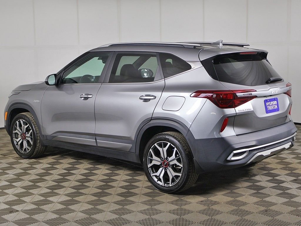 2023 Kia Seltos SX - Photo 11