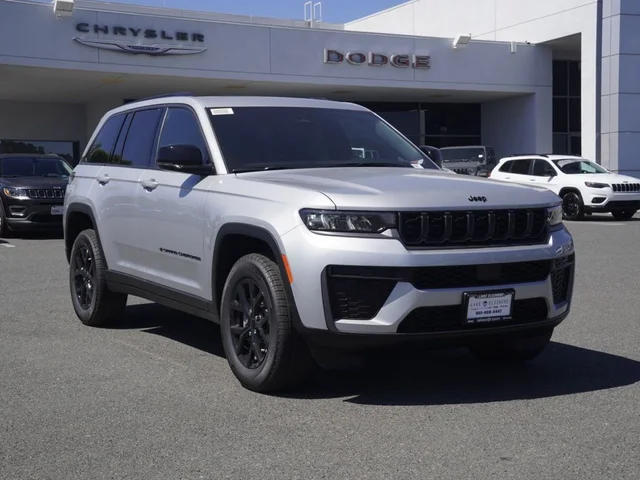 2026 Jeep Grand Cherokee Altitude