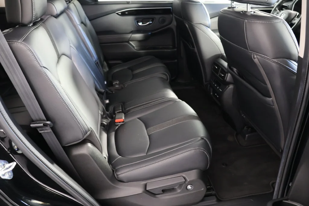 Used 2024 Black Honda EX-L image 24