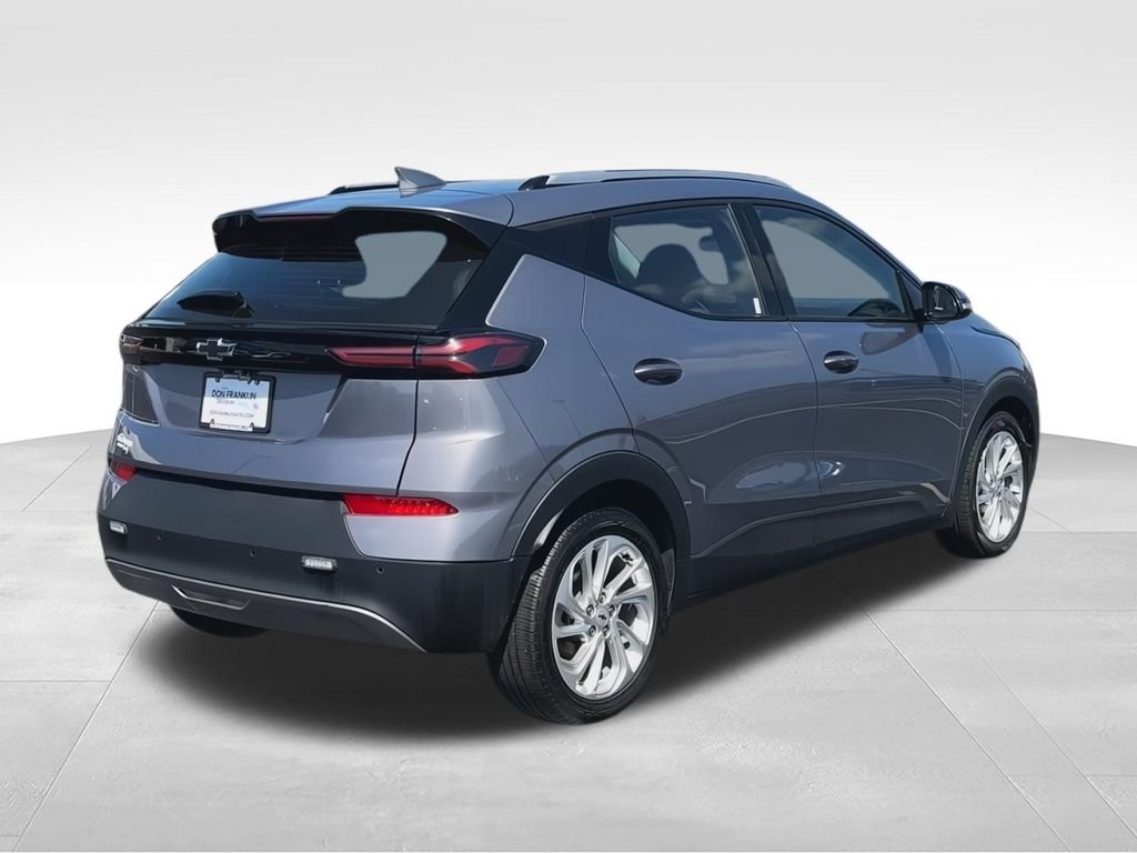 Used 2023 Gray Chevrolet LT image 8