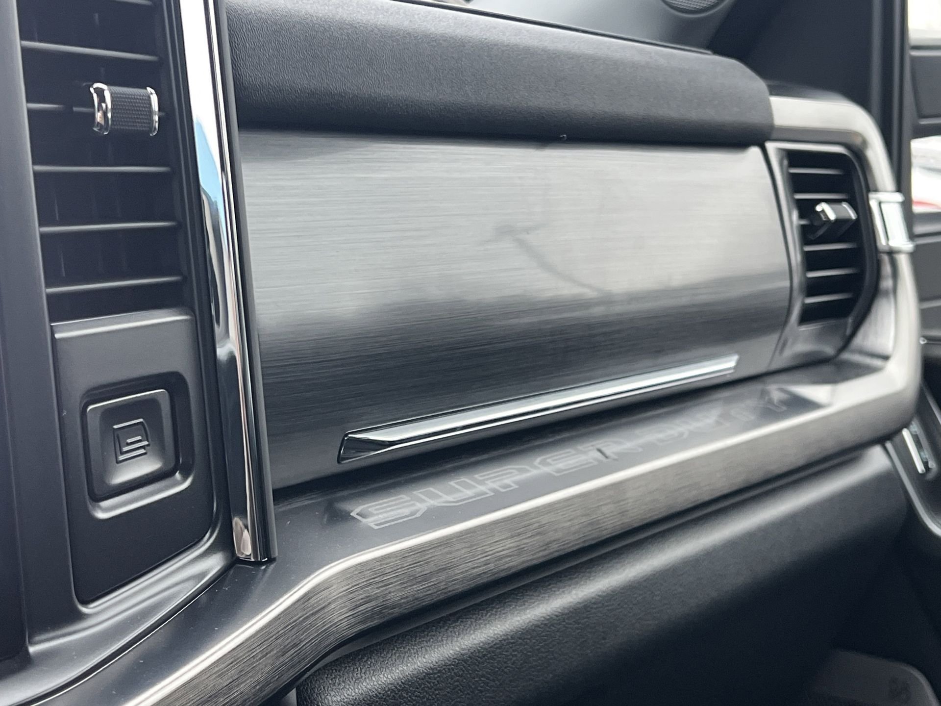 2025 Ford F-350 Super Duty Lariat - Photo 11