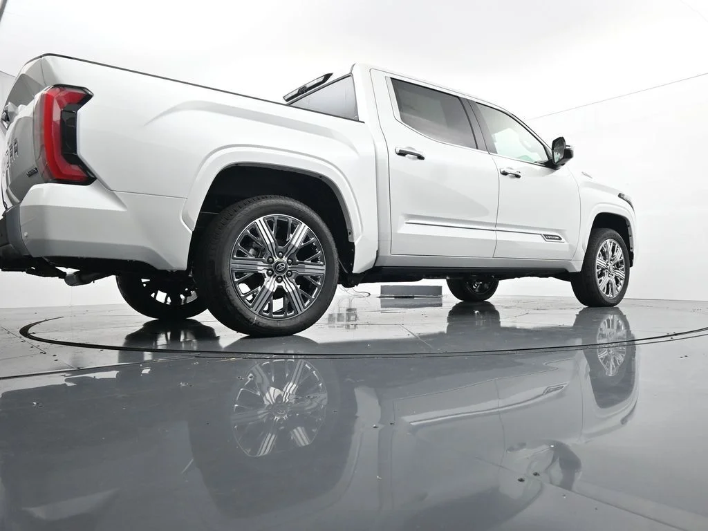 New 2026 Wind Chill Pearl <sup>1</sup> Toyota Tundra Capstone image 33