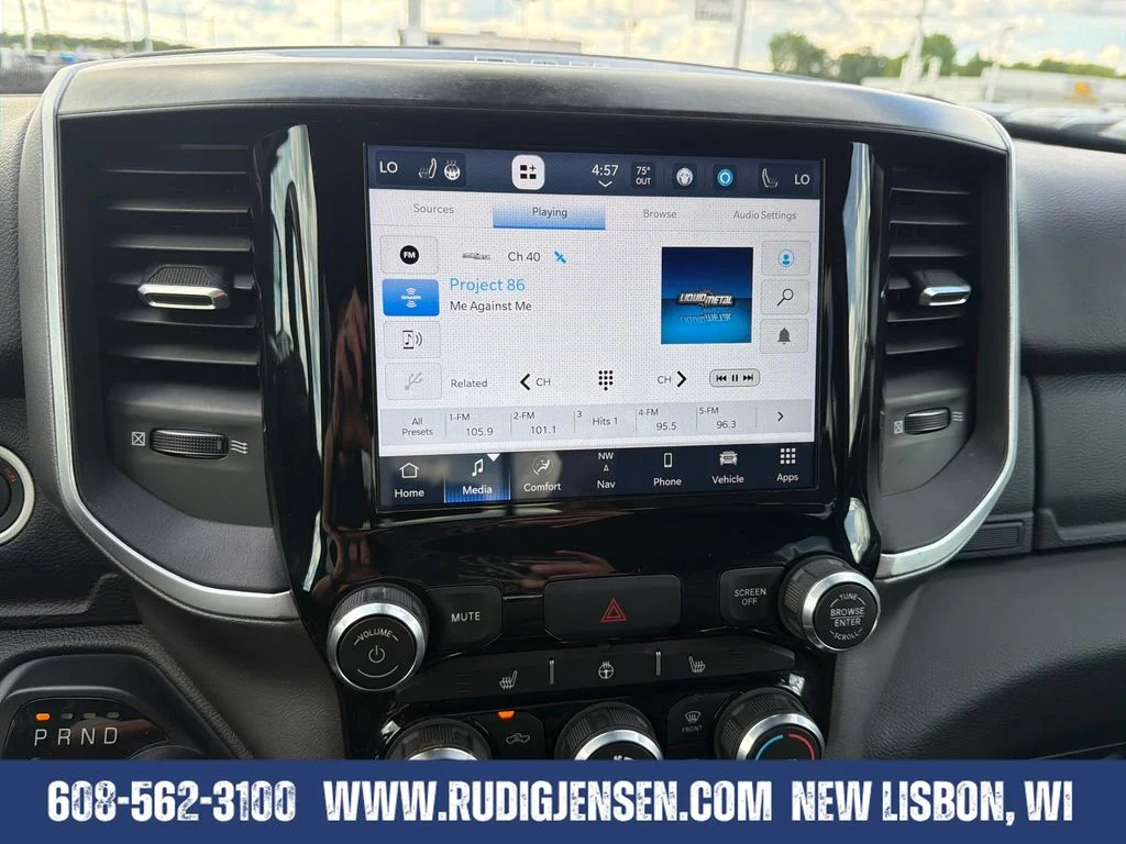 Used 2022 Silver Ram Big Horn/Lone Star image 18