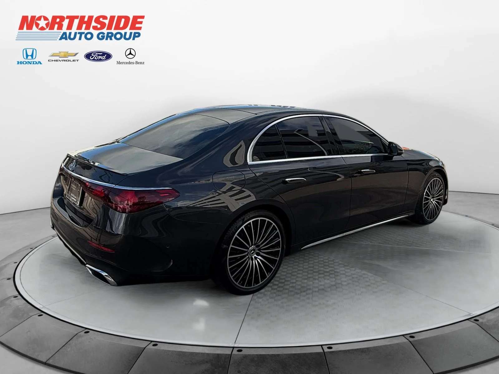 Certified Used 2025 Graphite Mercedes-Benz E 350 image 7