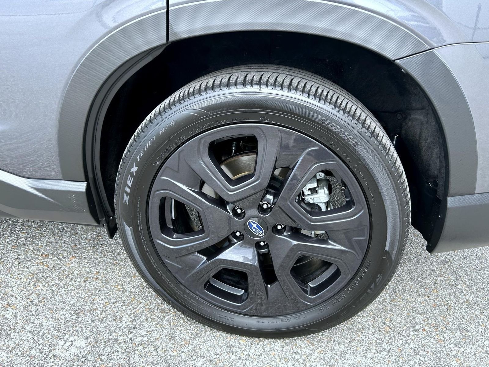 Used 2024 Gray Subaru Onyx Edition image 24