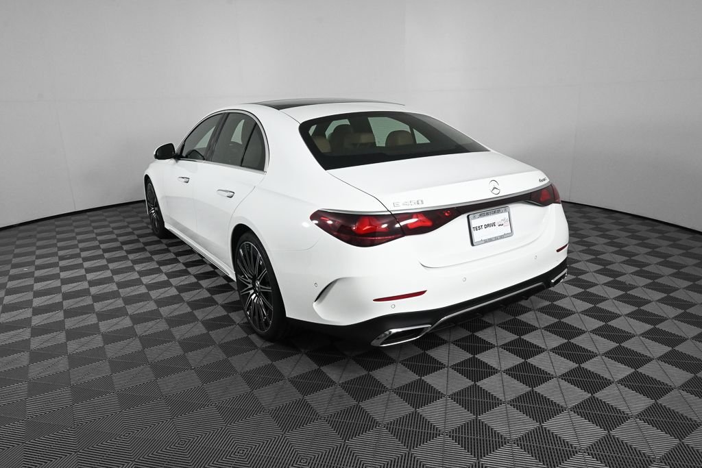 New 2026 Polar White Mercedes-Benz E 450 image 4