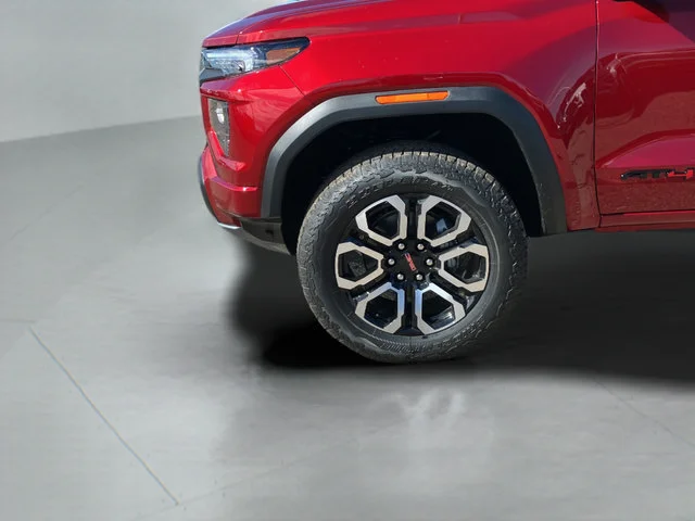 2026 GMC Canyon AT4 - Photo 32