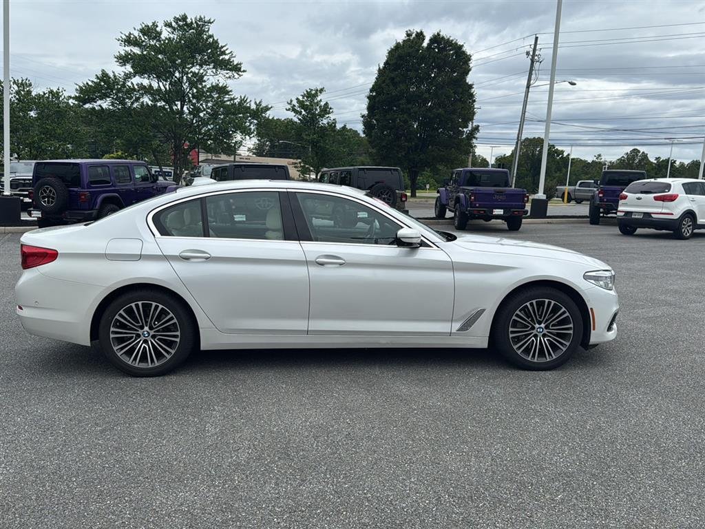 Used 2020 Mineral White Metallic BMW 530i xDrive image 7