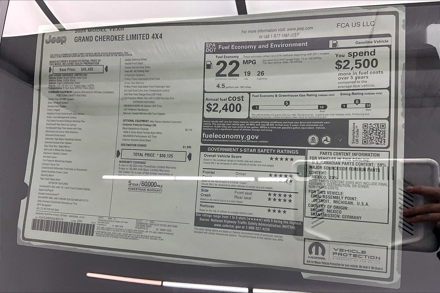 New 2025 PW7 Bright White Clear Coat Jeep Limited image 21