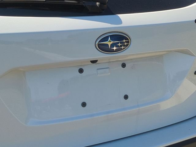 Used 2025 White Subaru Onyx Edition image 22