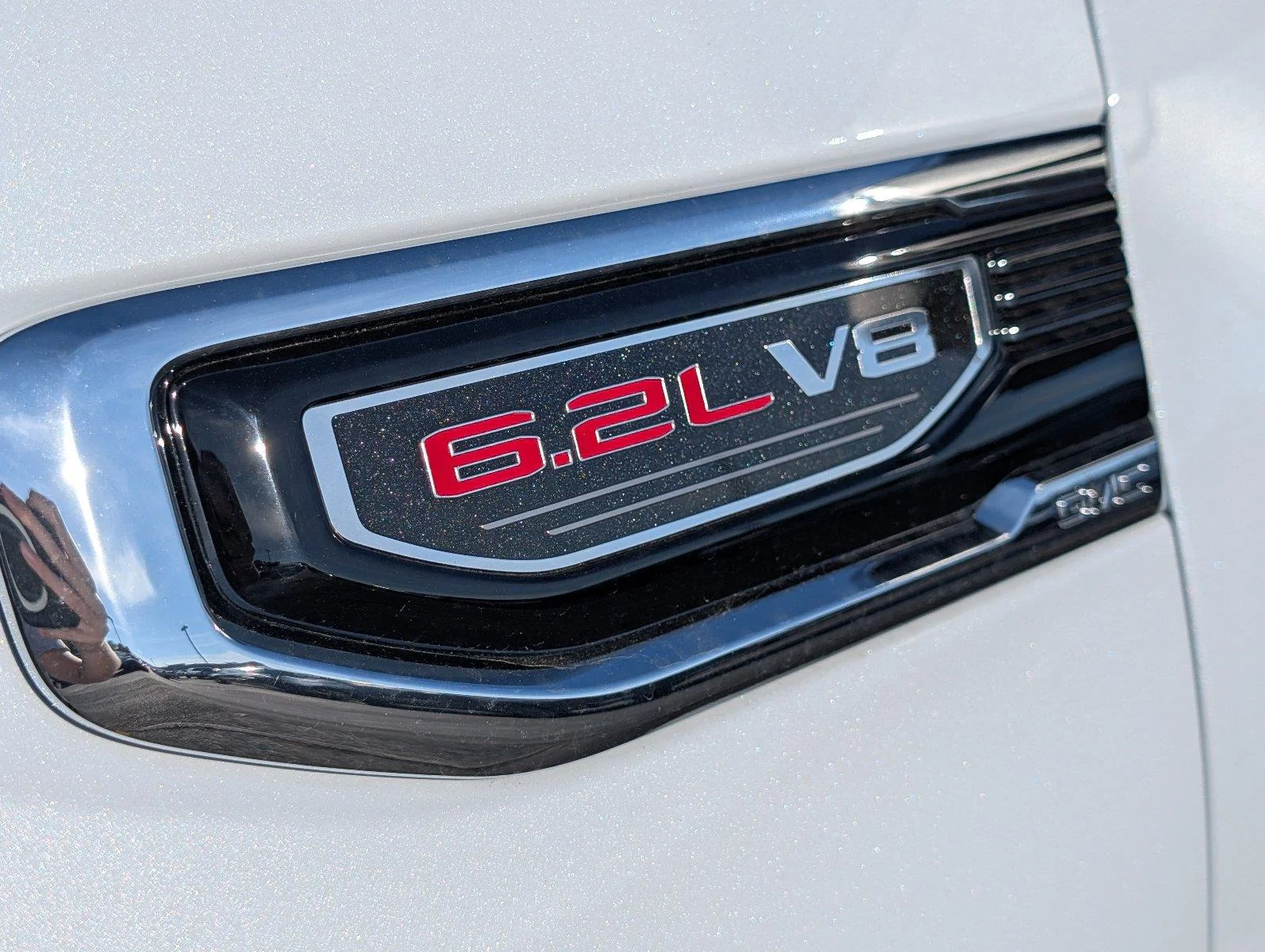 New 2026 Glacier White Tricoat GMC Denali image 6