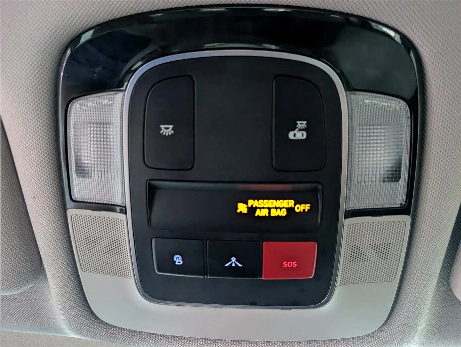 Used 2023 Curated Silver Hyundai SEL image 17