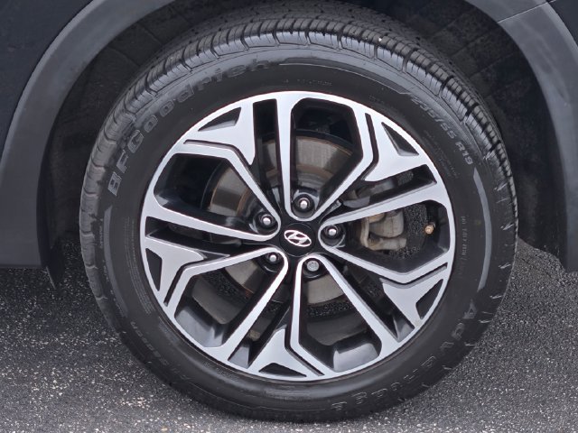 Used 2020 Black Hyundai Limited image 15