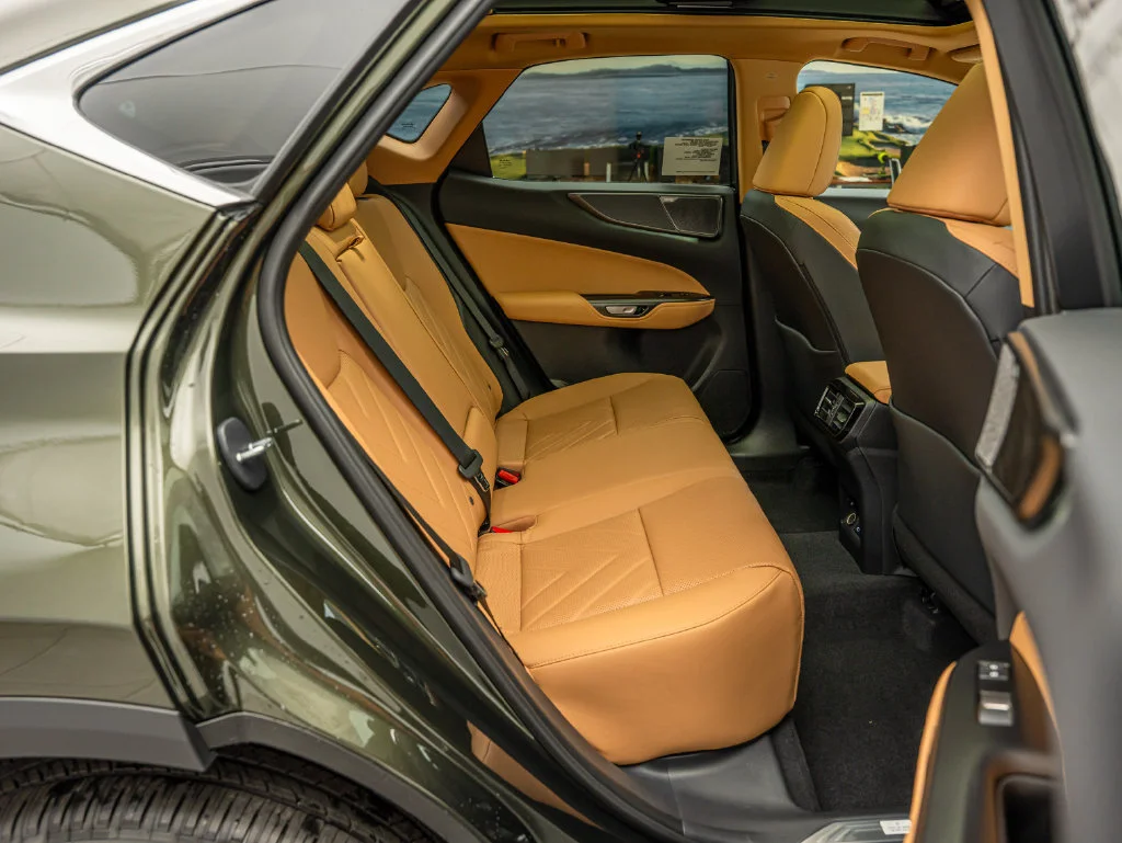 New 2026 Nori Green Pearl Lexus LUXURY AWD image 34
