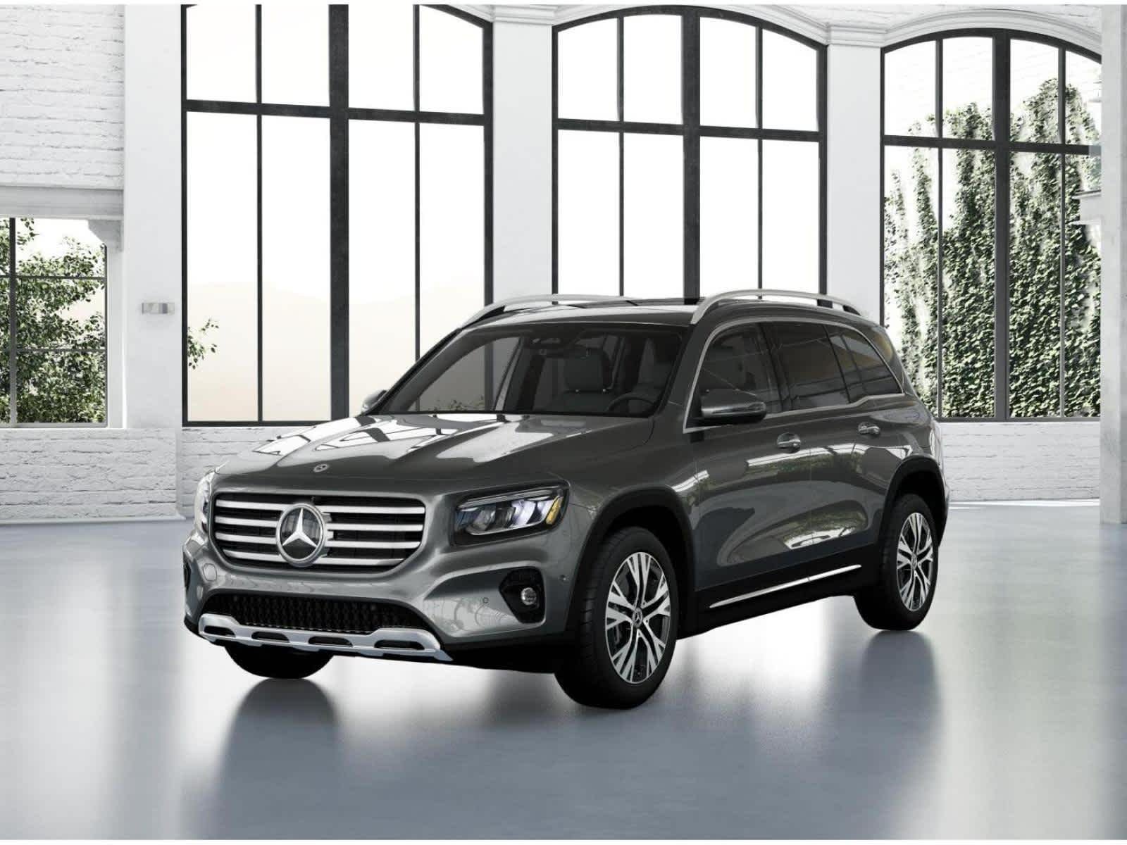 Used 2026 Mountain Grey Metallic Mercedes-Benz GLB 250 image 39