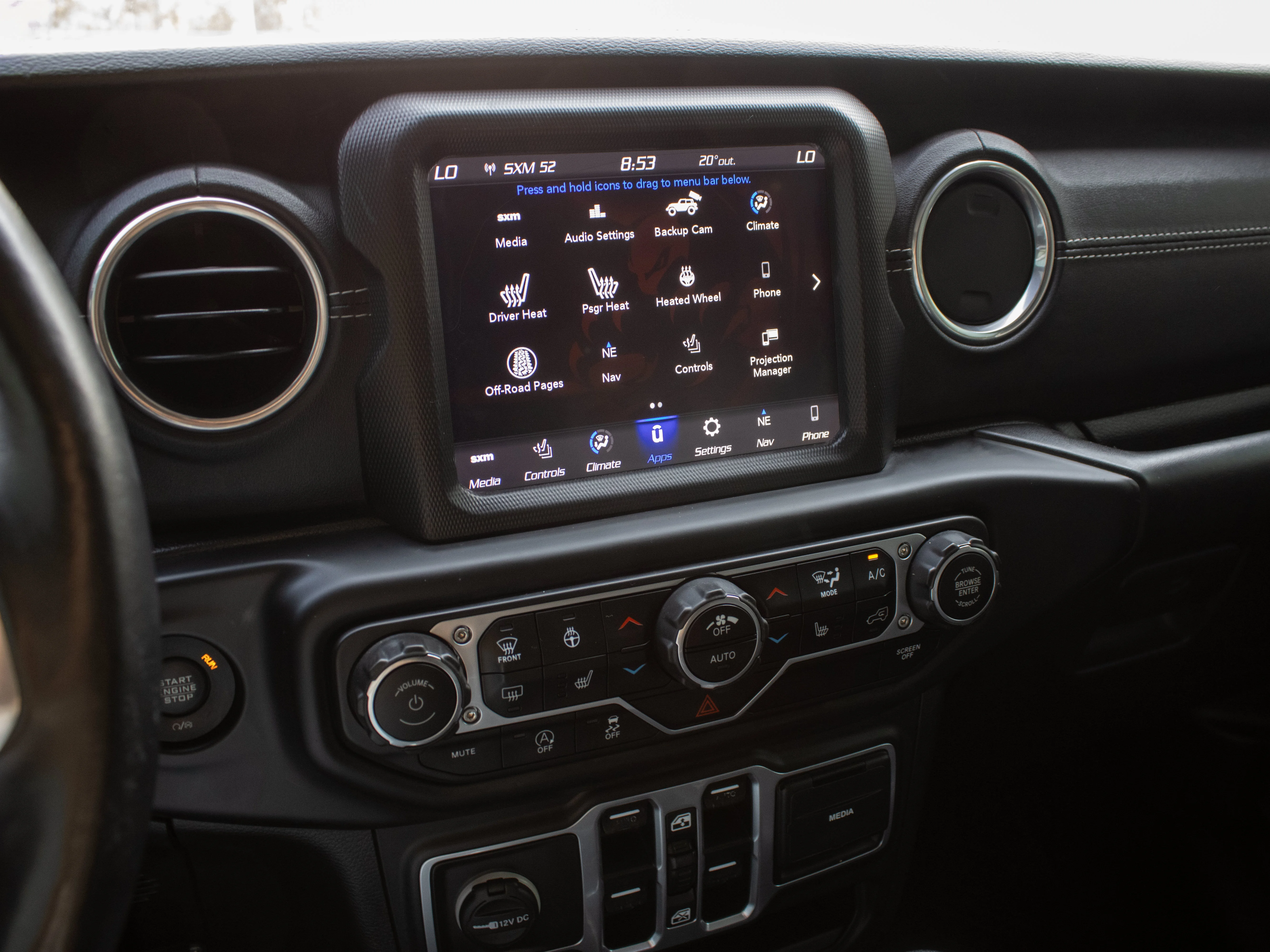 Used 2018 Grey Jeep Sahara* | Leather Seats | Heated Seats & Steering Wheel | 8.4 Navigation | Alpine Premium Audio | image 25