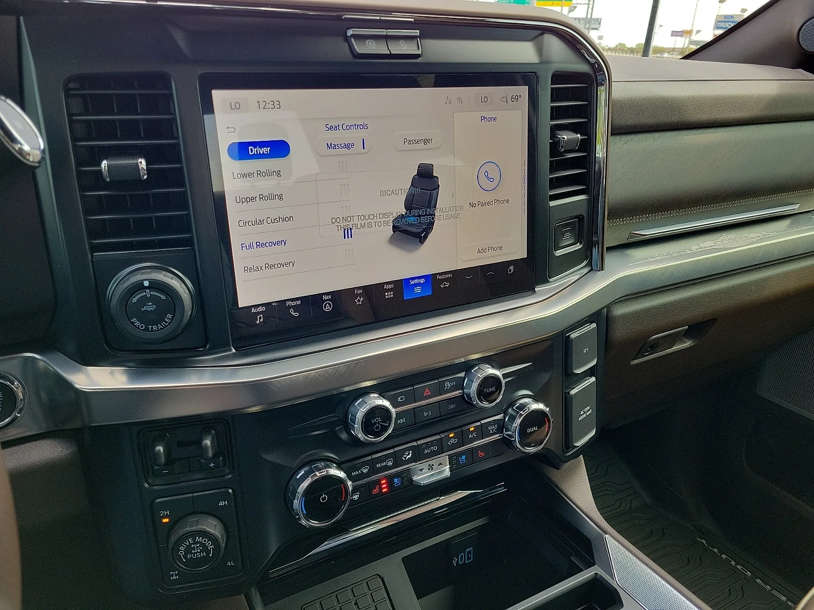 New 2026 Star White Metallic Tri-Coat Ford F-250&reg; King Ranch&reg; image 15